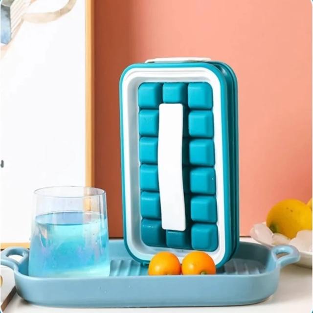 Freeze-N-Dispense: 2-in-1 Ice Cube Maker